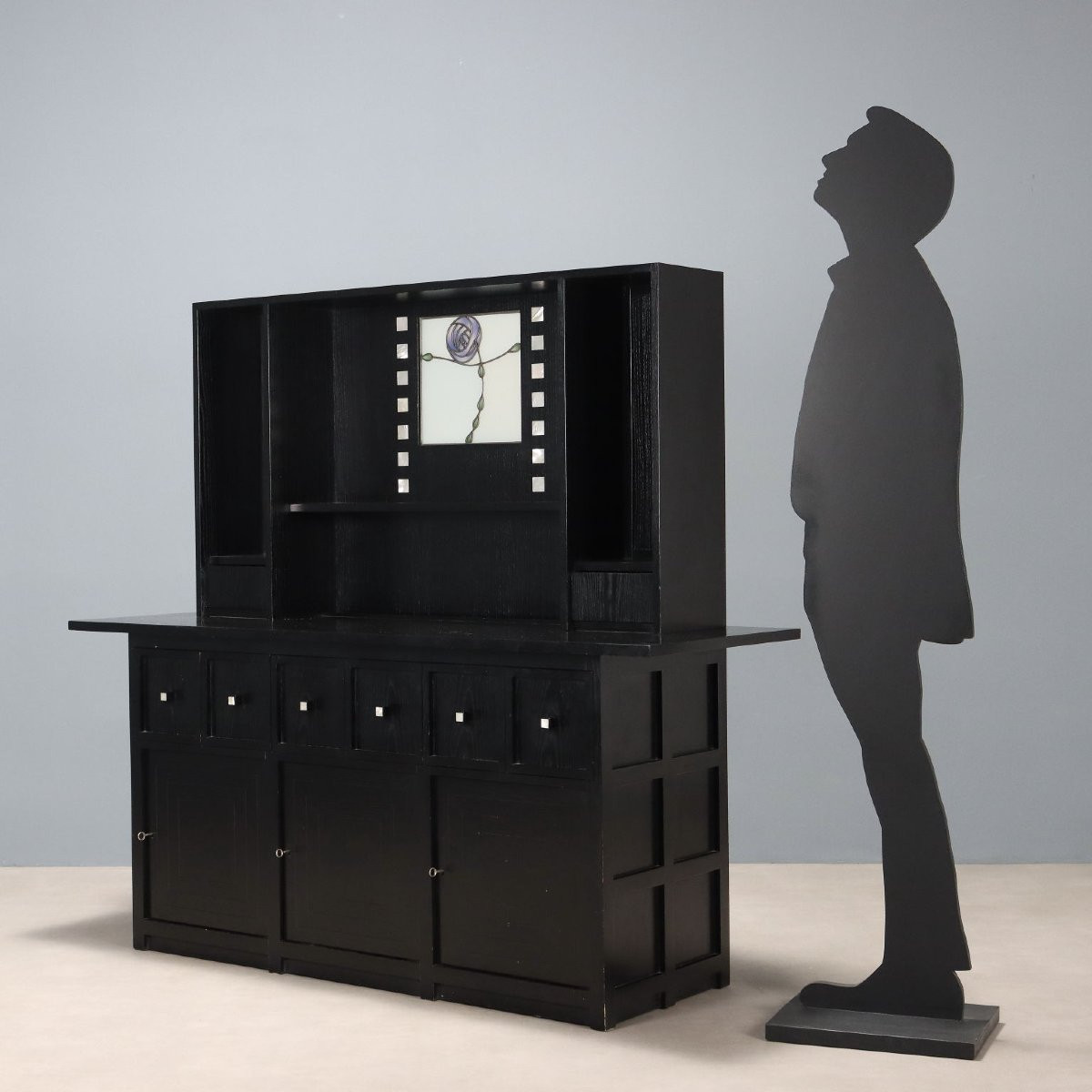 Buffet conçu par Charles Rennie Mackintosh pour Cassina-photo-2