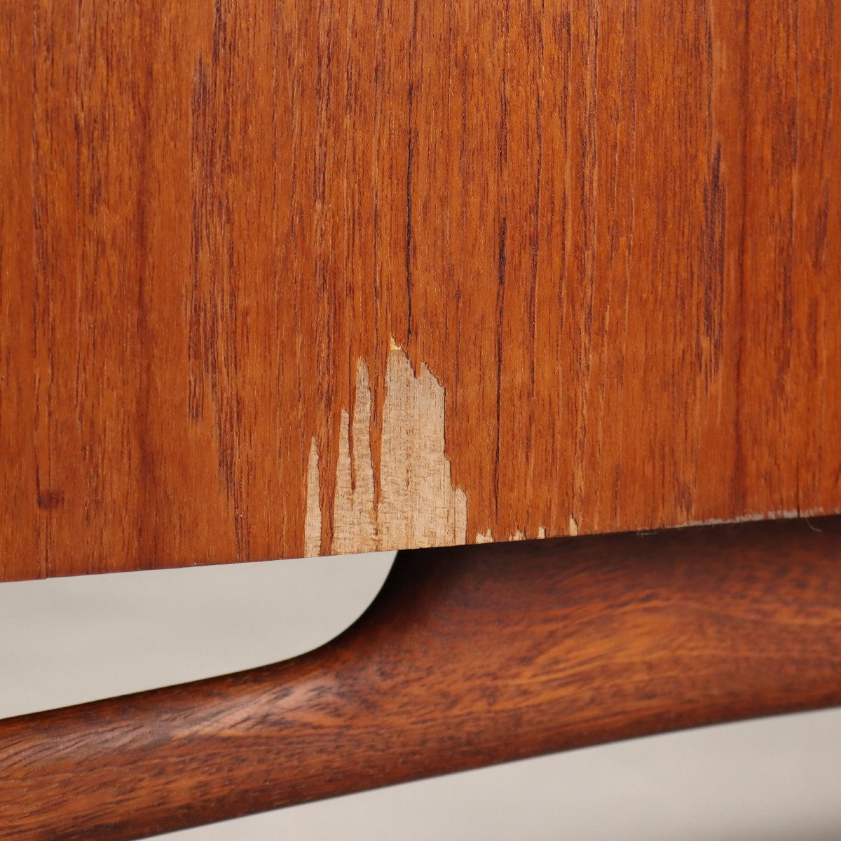 Vintage Sideboard Teak Veneer Design Italy 1960s-photo-4