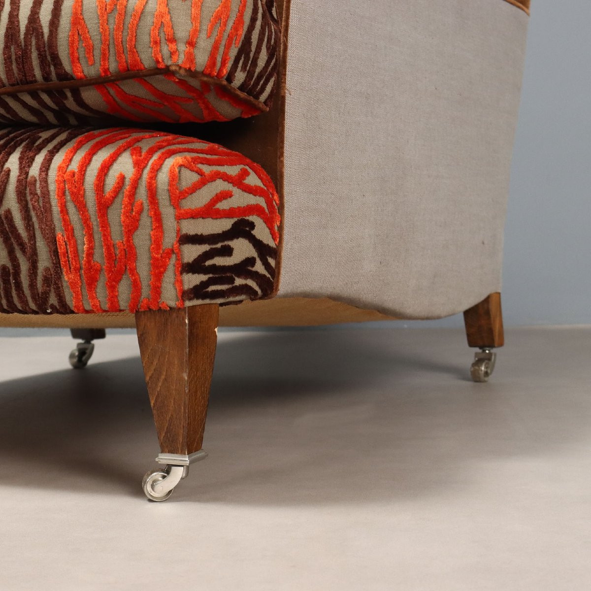 Antique Armchairs With Poufs Velvet Fabric Italy XX Century-photo-3