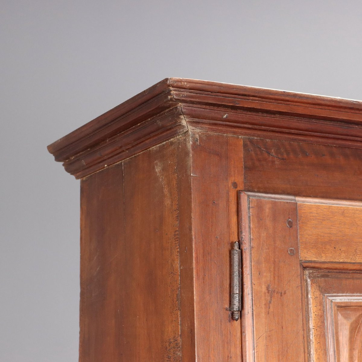Buffet Baroque Ancien Noyer Gravé Paire de Volets du XVIIe Siècle-photo-1