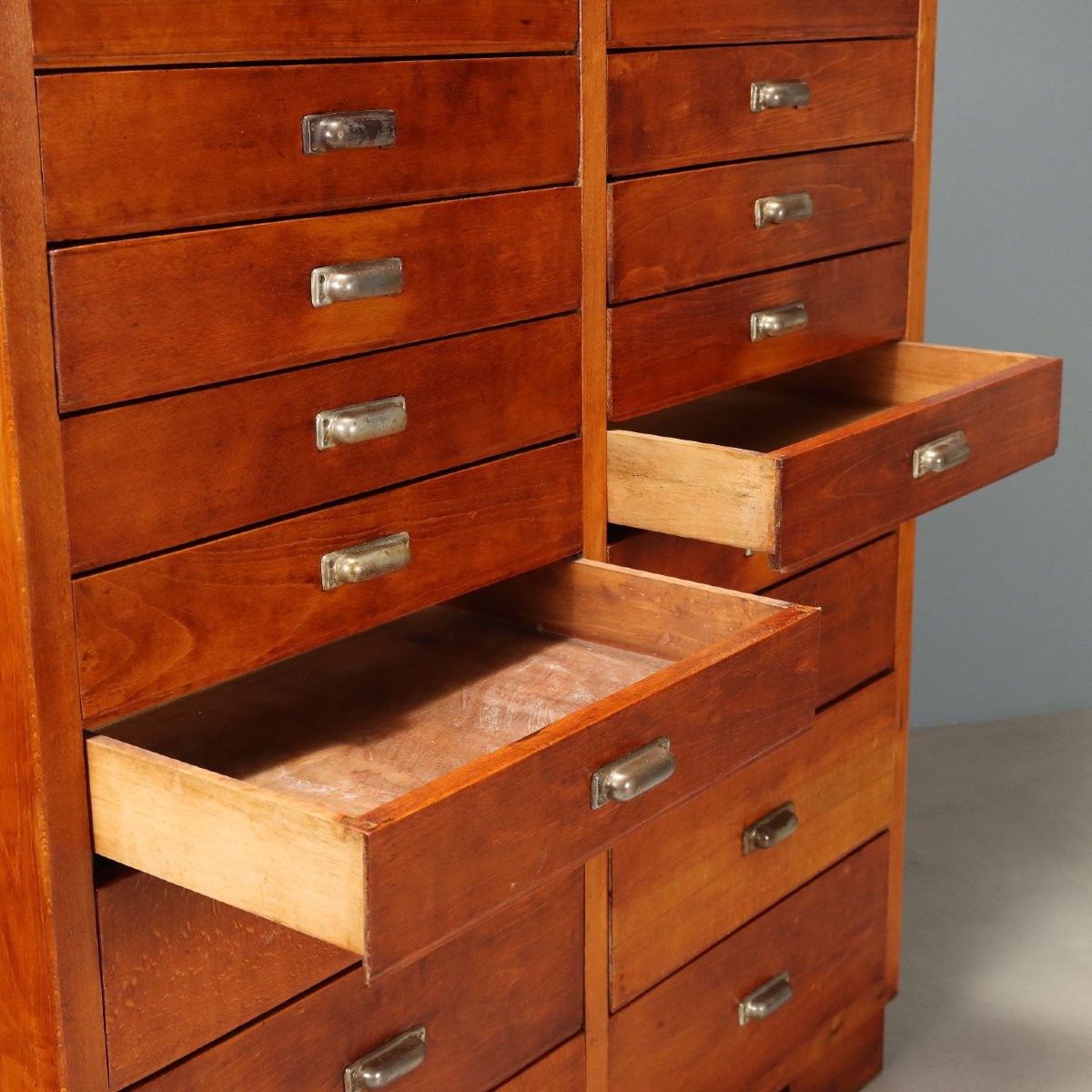 Large 1960s Drawer Cabinet-photo-4