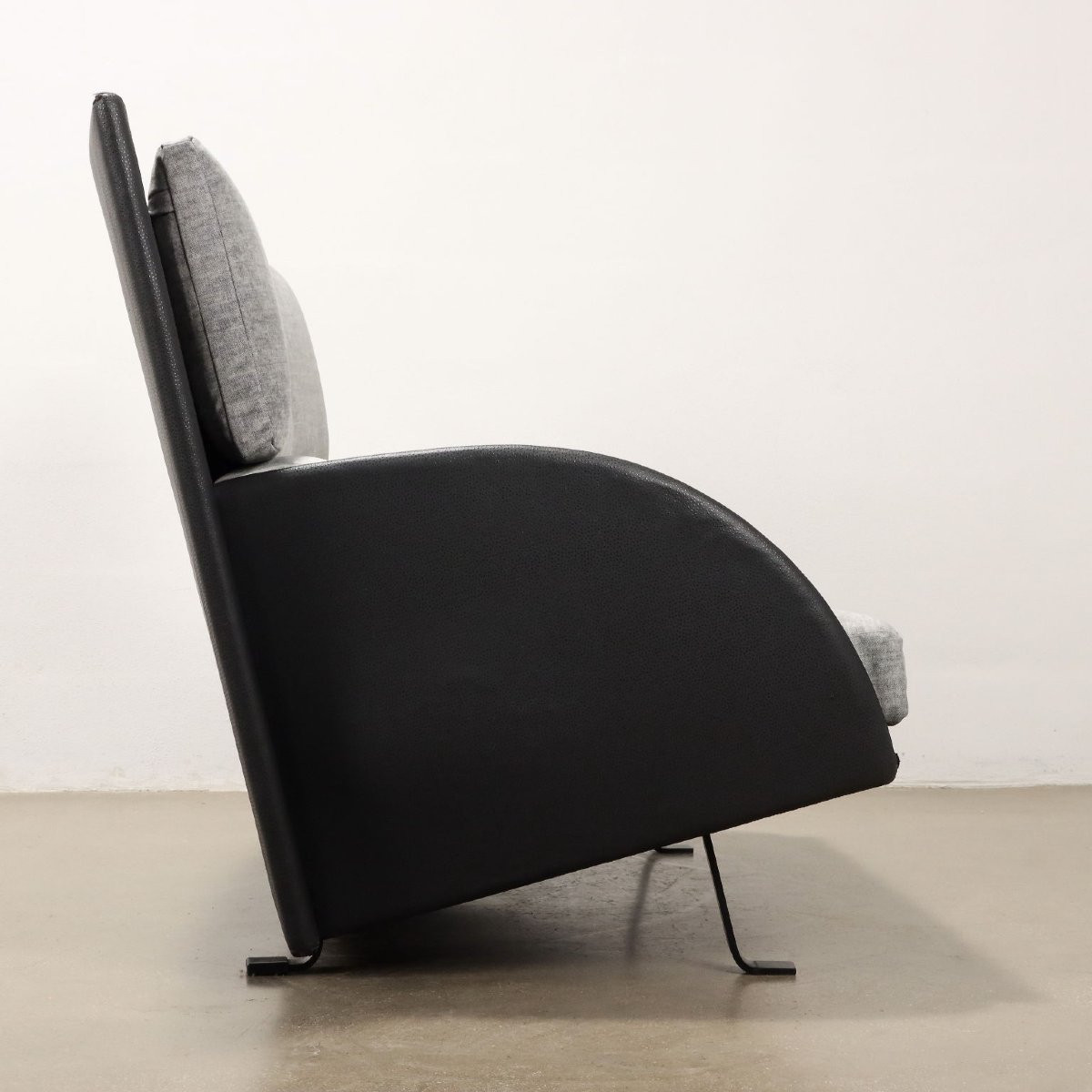 Vintage 1980s Sofa Velvet Leatherette With Pillowcases Italy-photo-4