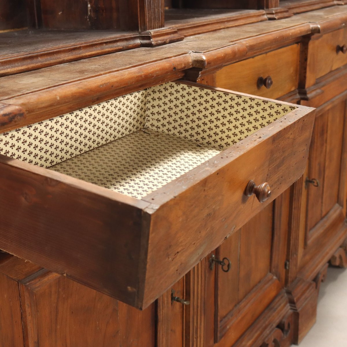 Bibliothèque Ancienne Noyer Bois Anciens Fin du XIXe Siècle-photo-1