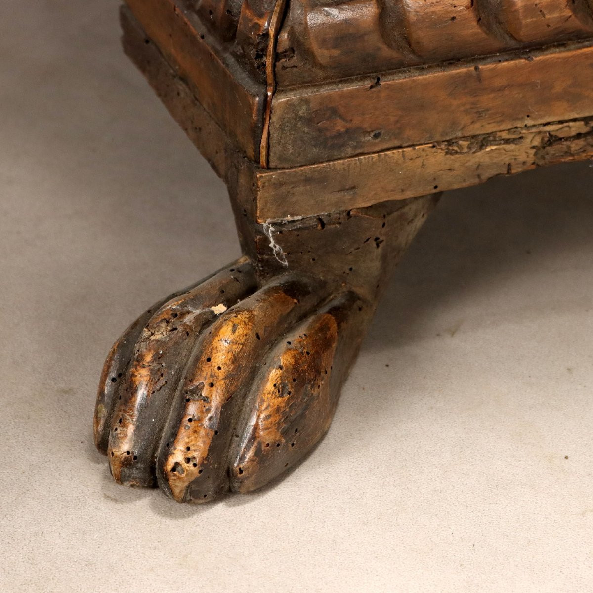 Baroque Walnut Chest Of Drawers Italy First Quarter 18th Century-photo-4