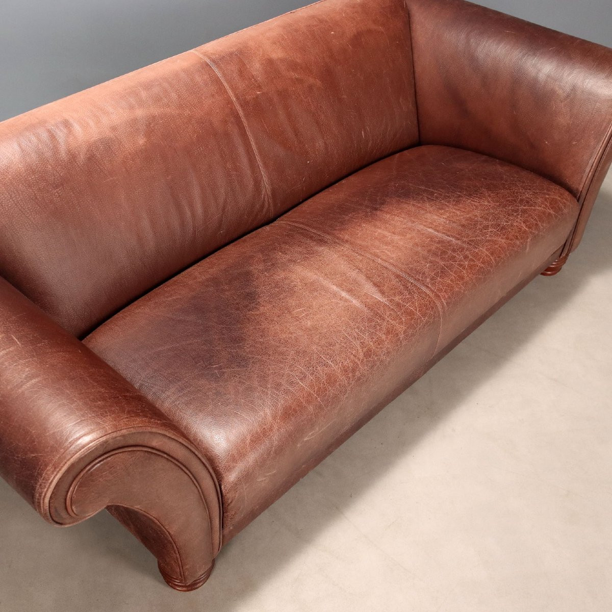 Brown Leather Sofa Italy 20th Century-photo-1