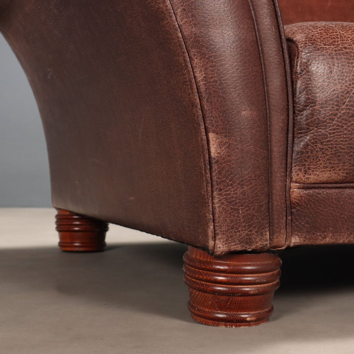 Brown Leather Sofa Italy 20th Century-photo-2