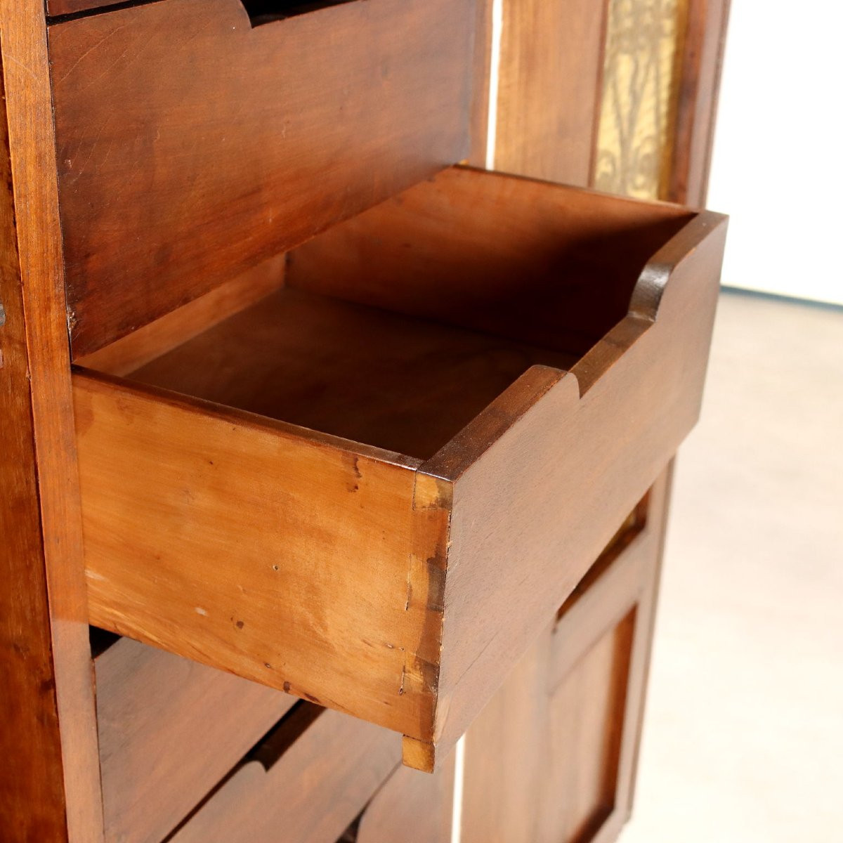 Neo-renaissance Style Poplar Cabinet Italy First Half Of The 20th Century-photo-1