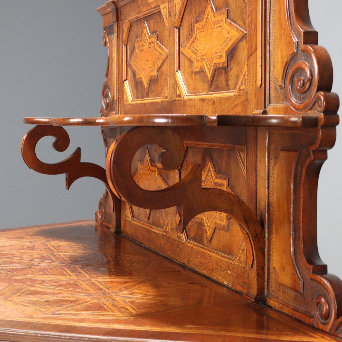 Buffet Umbertina en noyer Italie, fin du XIXe siècle-photo-2