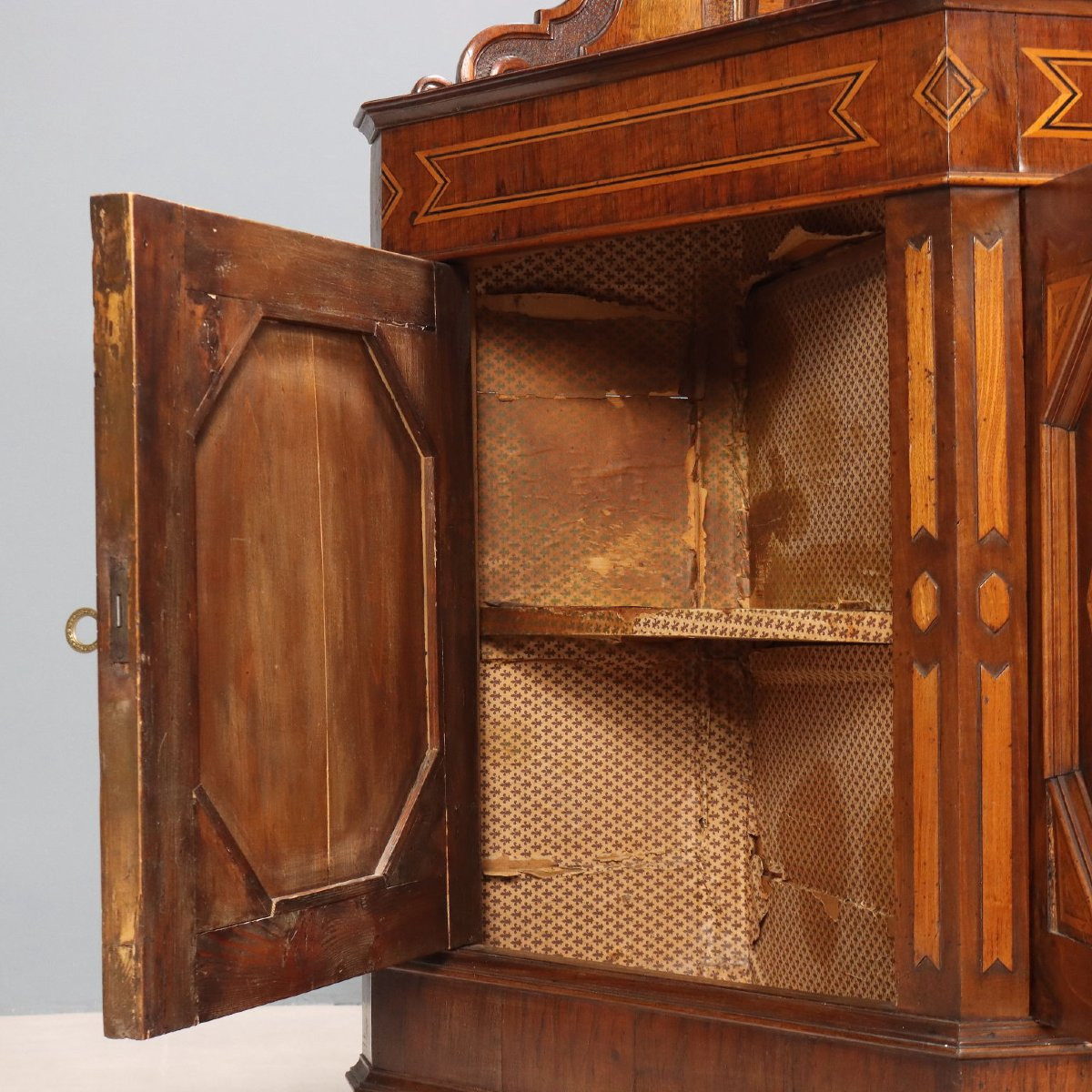 Buffet Umbertina en noyer Italie, fin du XIXe siècle-photo-4
