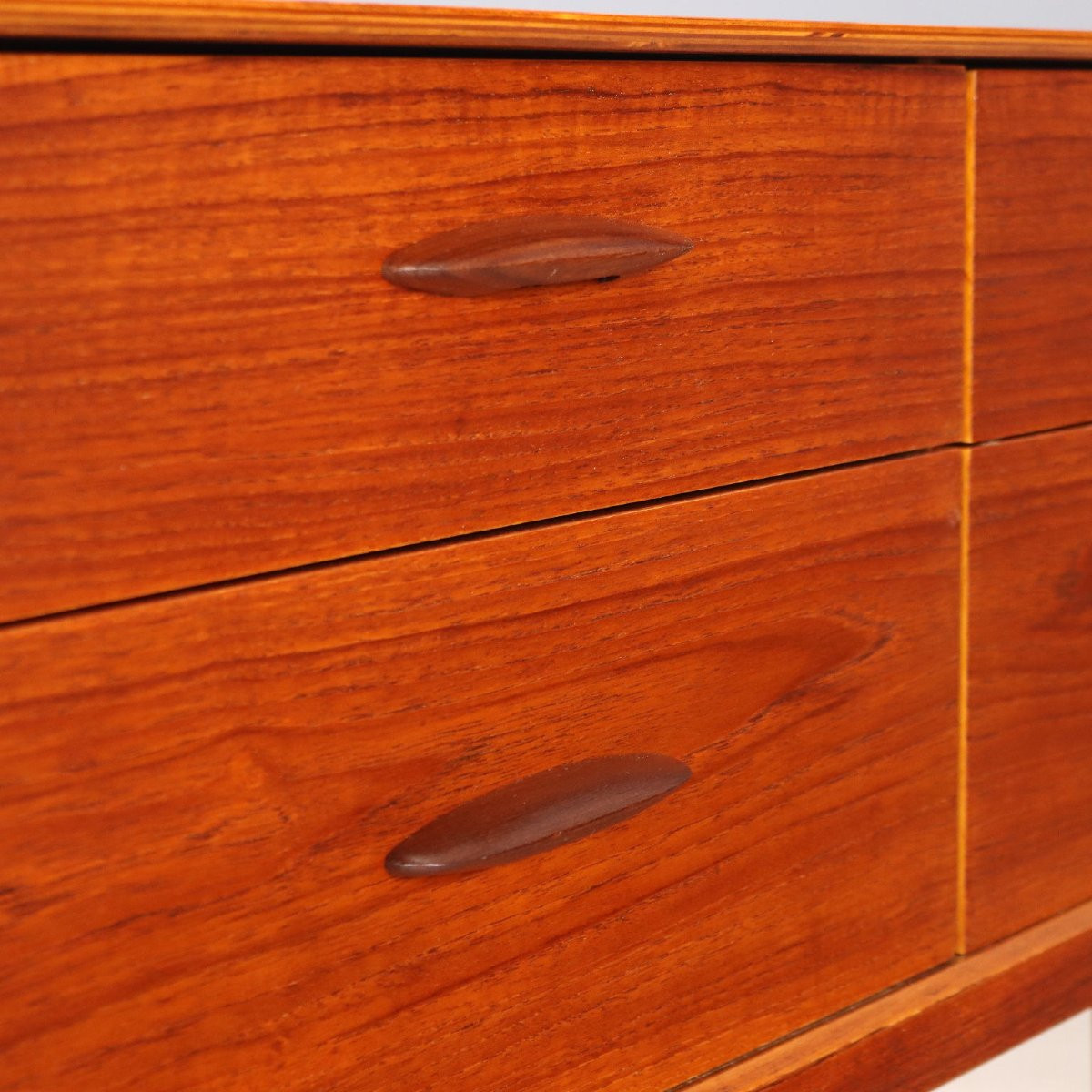 Vintage Chest Of Drawers Teak Veneer Design Italy 1960s-photo-3