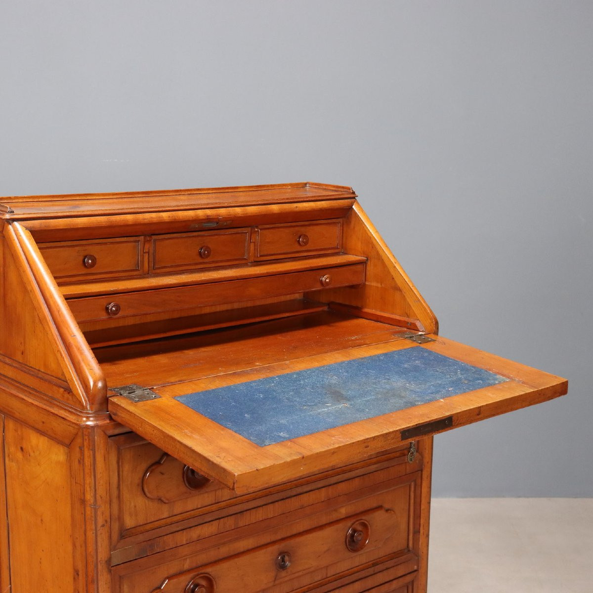Antique Flap Cabinet Cherrywood Italy Mid XIX Century-photo-3