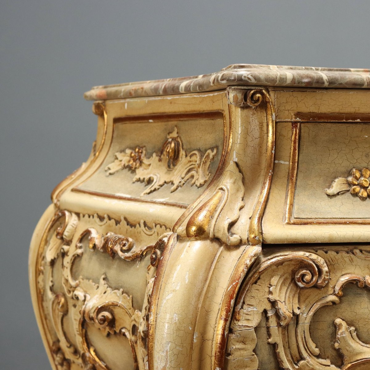 Commode de style rococo Italie du milieu du XXe siècle-photo-3