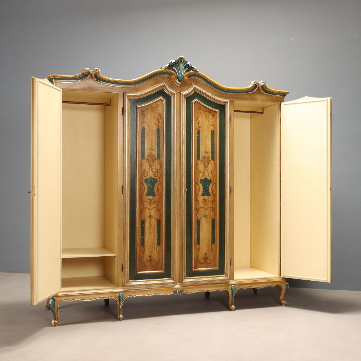 Antique Wardrobe Lacquered Wood 4 Doors Italy XX Century-photo-4