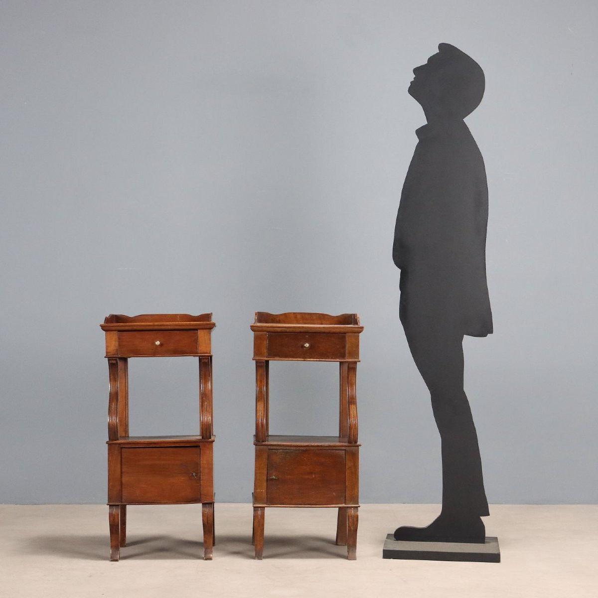 Pair Of Walnut Bedside Tables Italy Mid-19th Century-photo-2