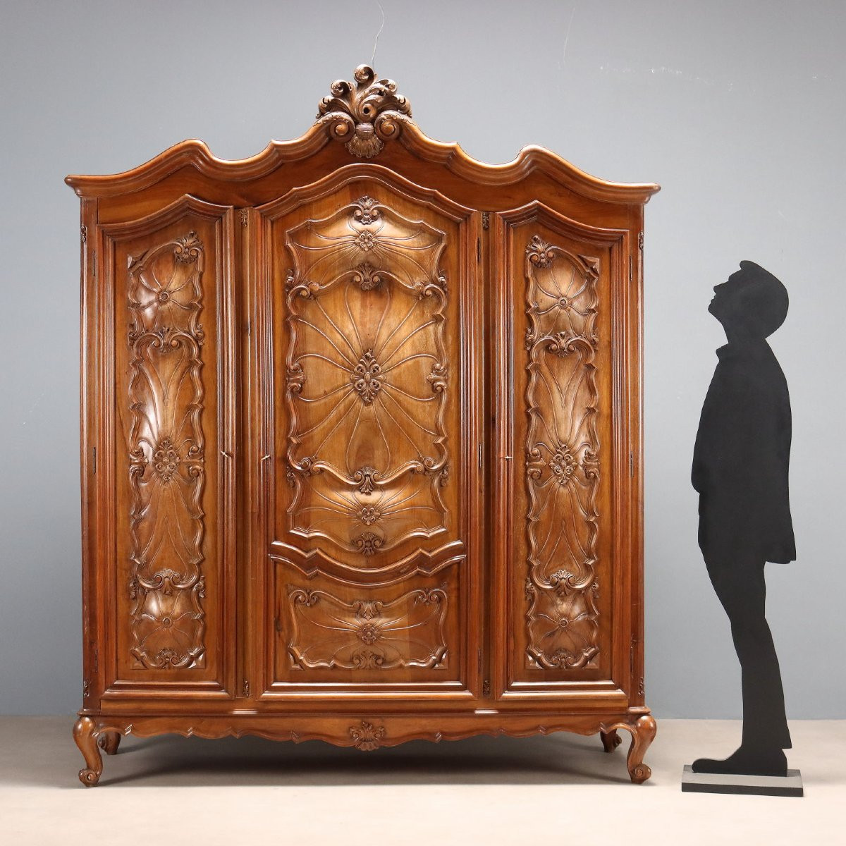 Armoire Ancienne Style Baroque Noyer 3 Volets Italie, Moitié du XXe Siècle-photo-2