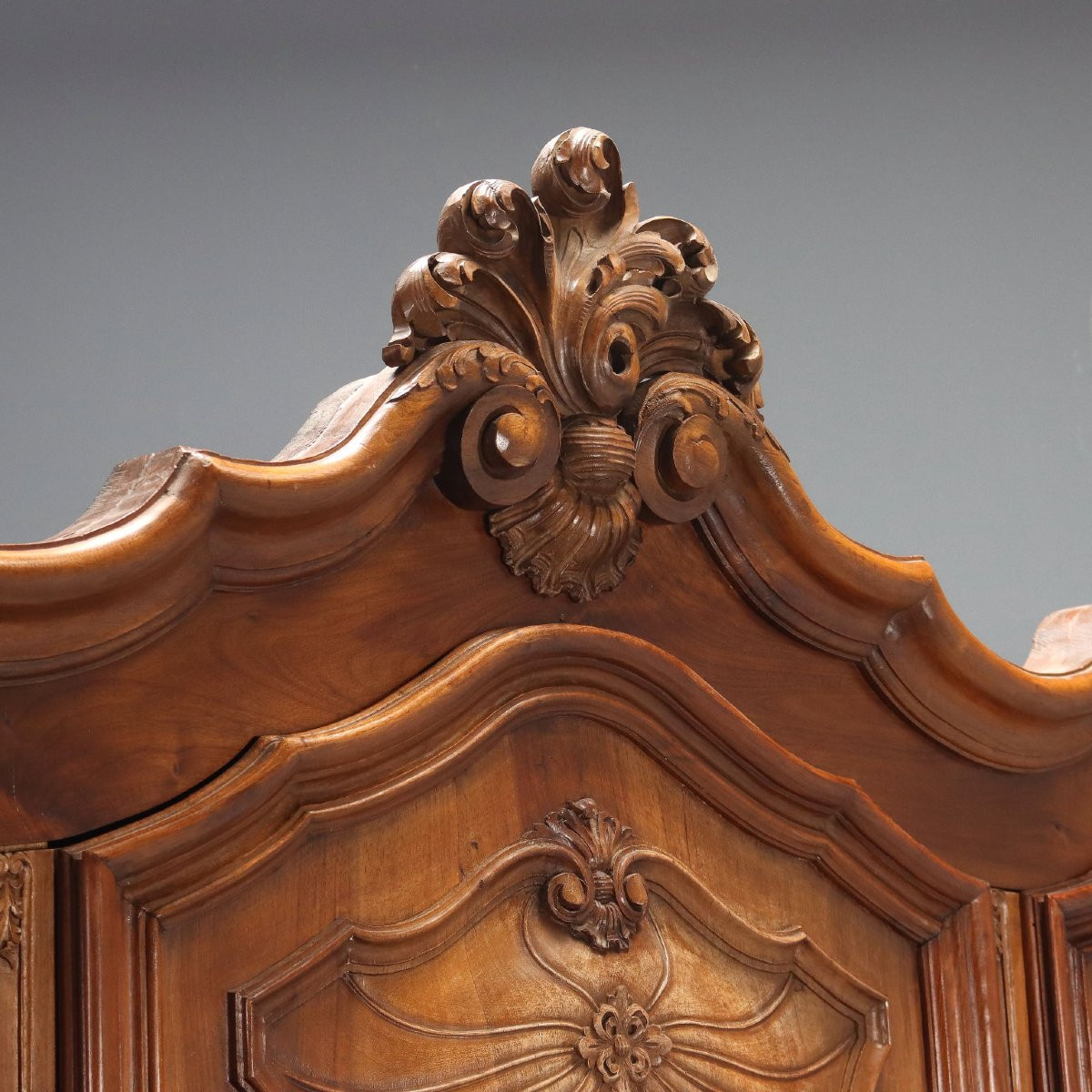 Armoire Ancienne Style Baroque Noyer 3 Volets Italie, Moitié du XXe Siècle-photo-3