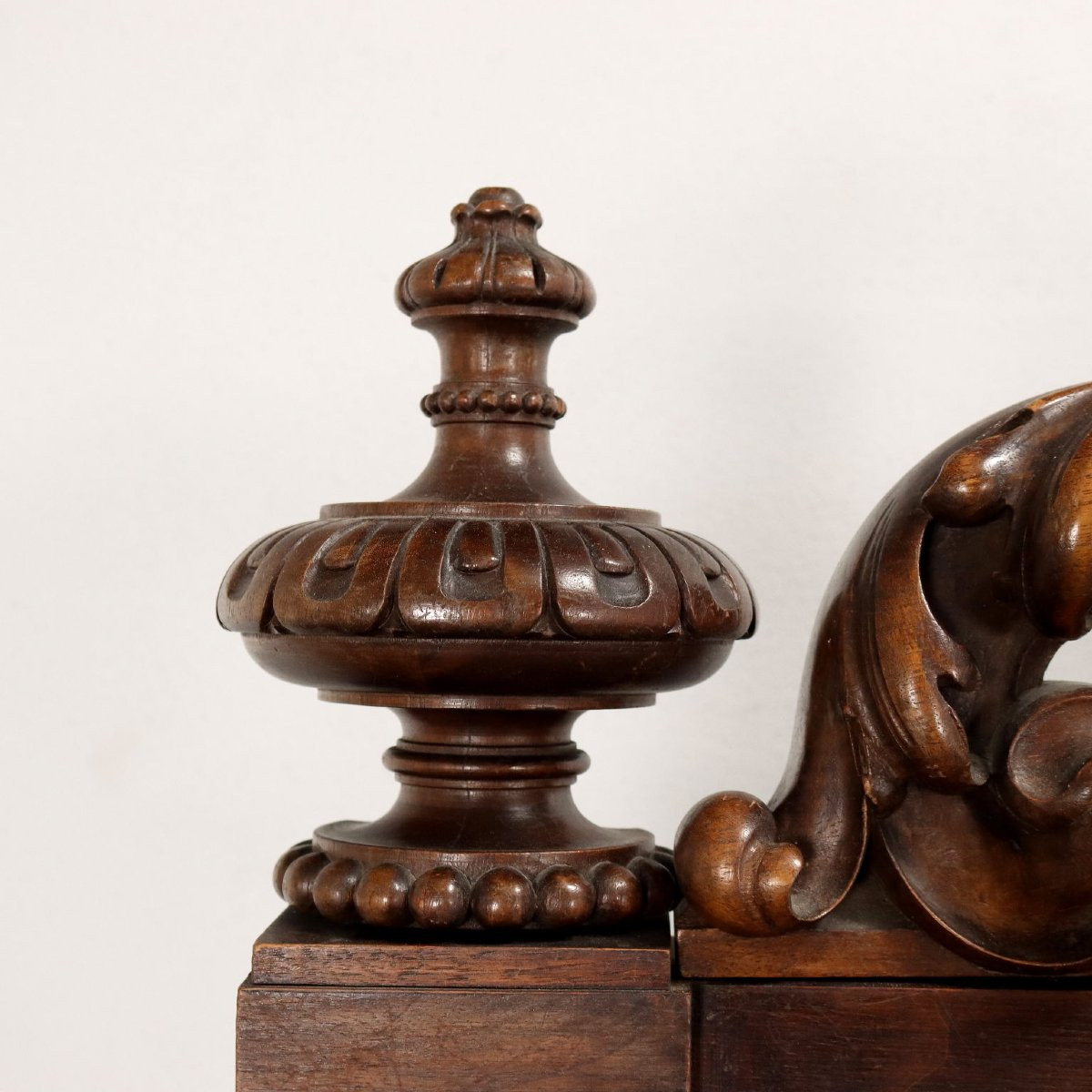 Antique Bed Neo-renaissance Carved Wood Italy XX Century-photo-3