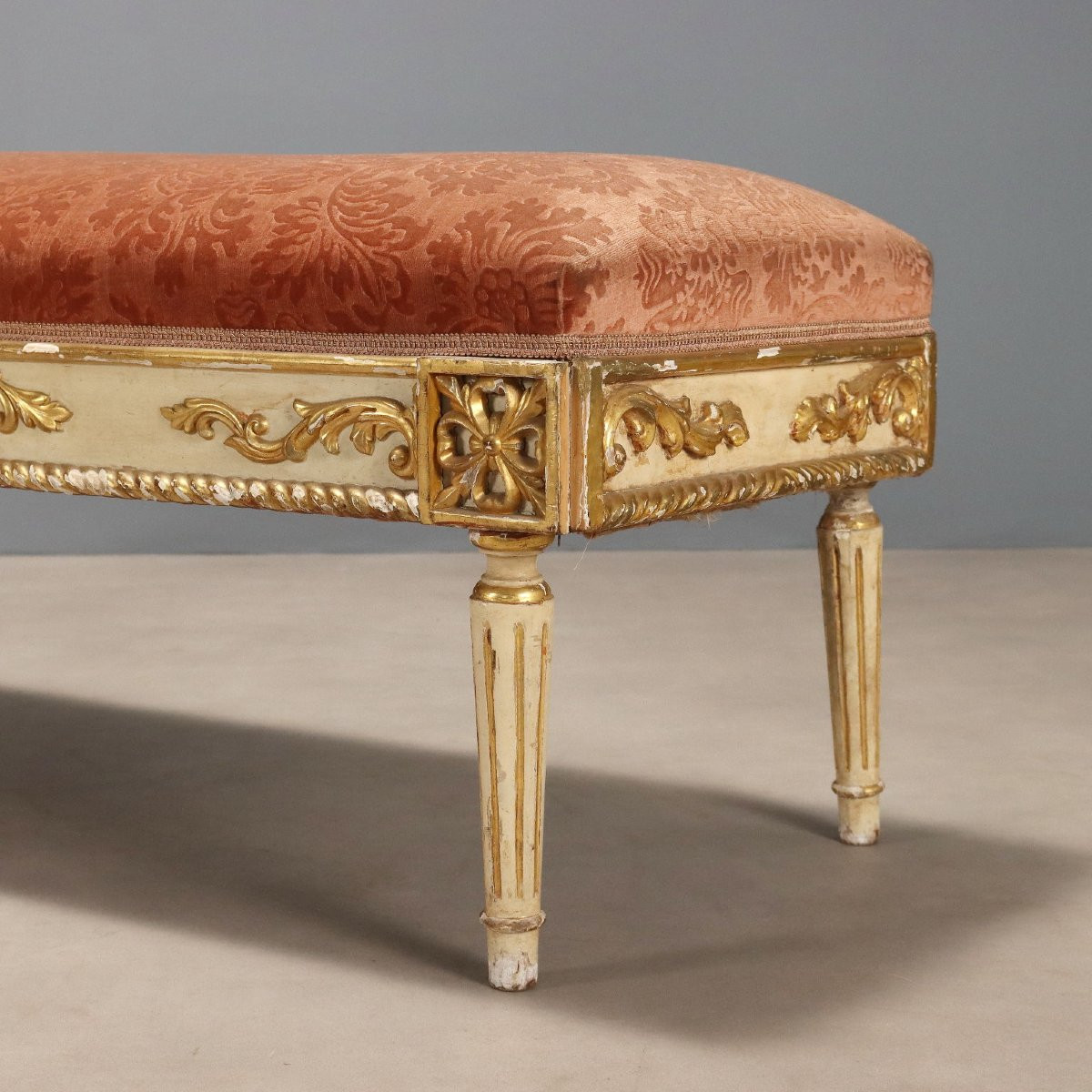 Neoclassical-style Lacquered And Gilded Dormeuse, Italy, Late 19th Century-photo-2