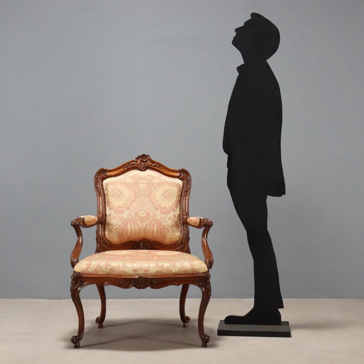 Fauteuil baroque en noyer Gênes, milieu du XVIIIe siècle-photo-2