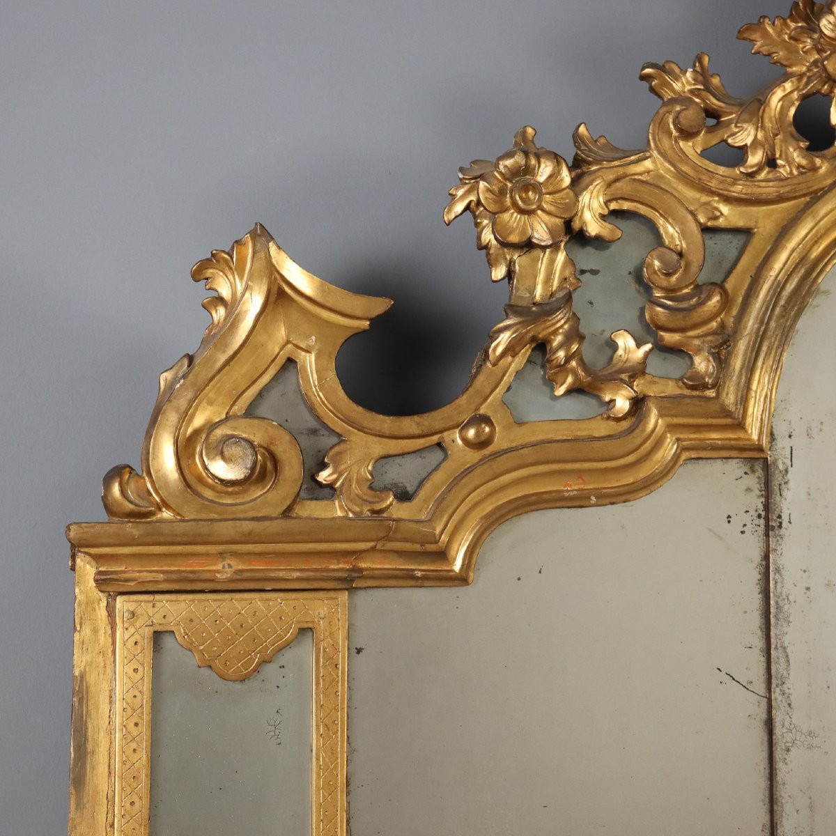 Miroirs de cheminée en bois sculpté et doré  Italie du XVIIIe siècle-photo-1
