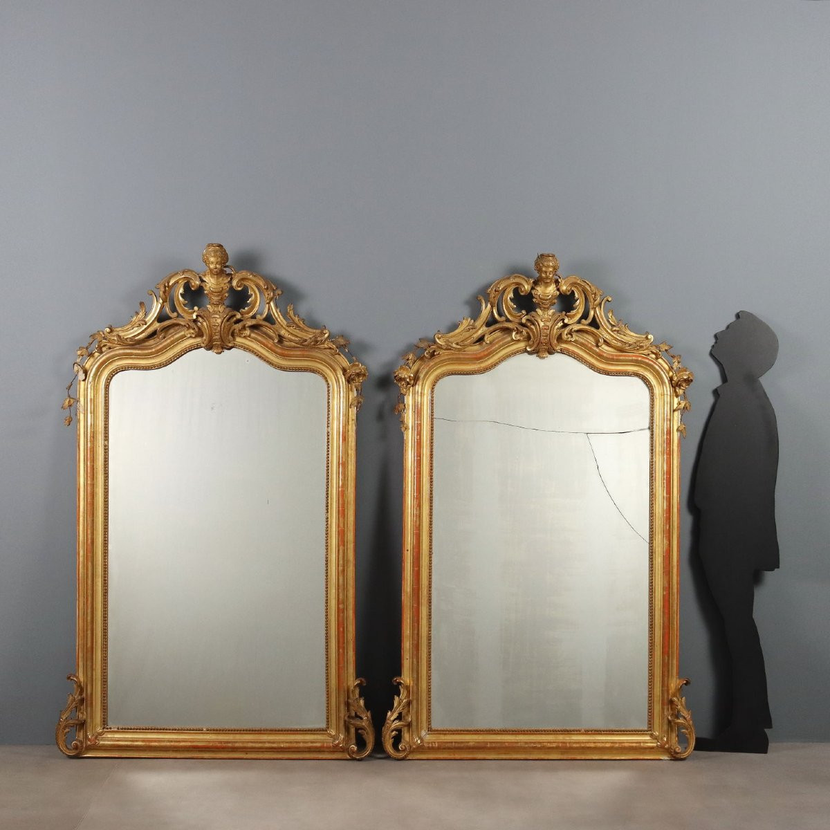 Paire de miroirs sculptés et dorés France, milieu du XIXe siècle-photo-2