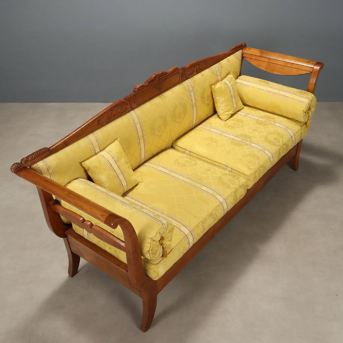 Luigi Filippo Sofa In Italian Cherry Wood, Mid-19th Century-photo-4