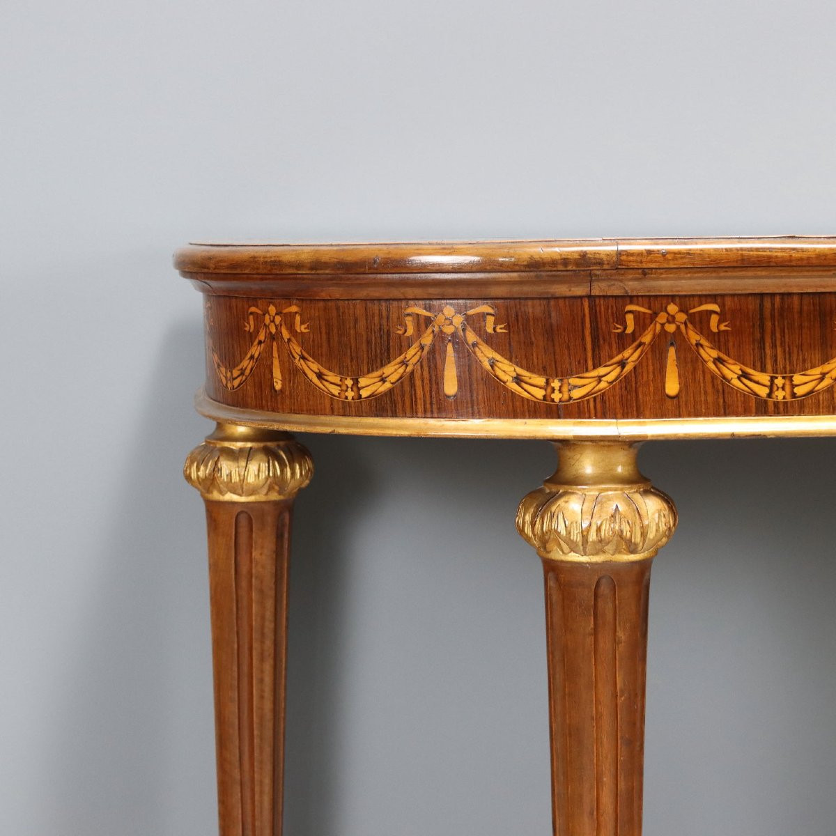 Early 20th-century Italian Walnut Console Table In The Neoclassical Style-photo-3