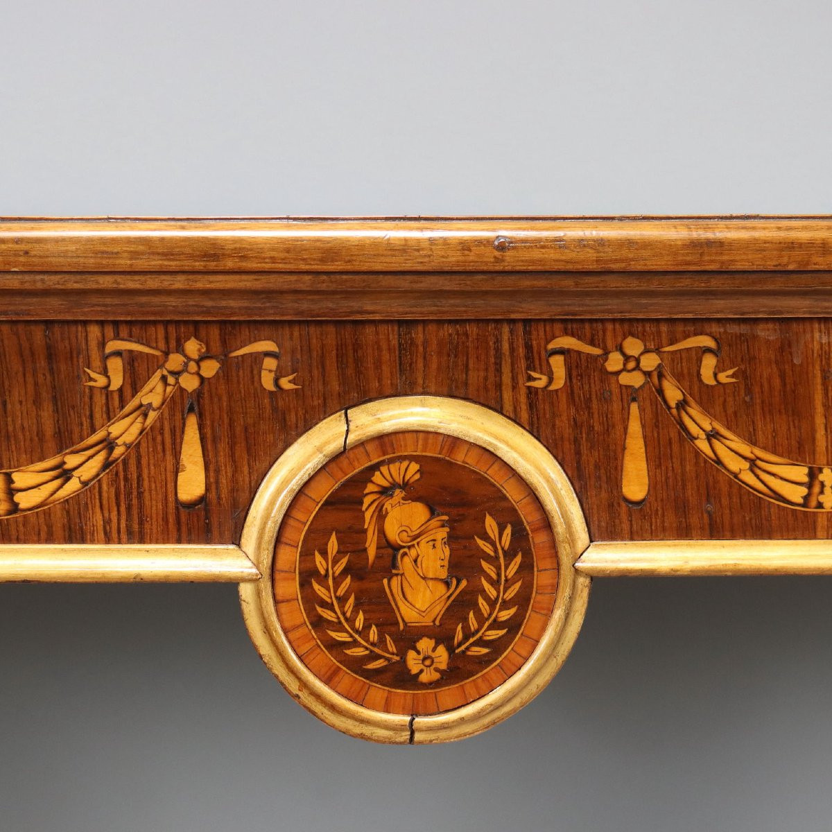 Early 20th-century Italian Walnut Console Table In The Neoclassical Style-photo-4