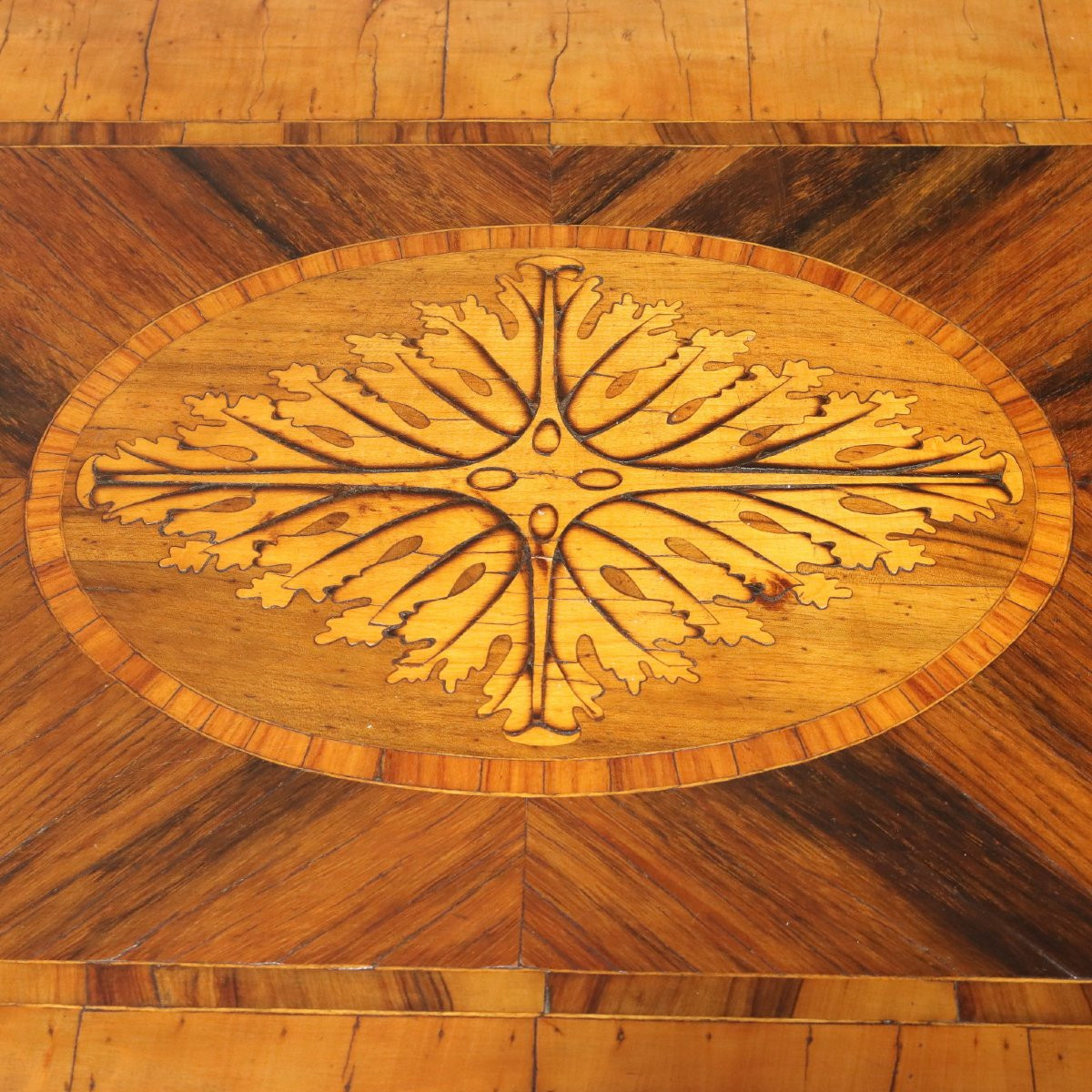 Early 20th-century Italian Walnut Console Table In The Neoclassical Style-photo-3