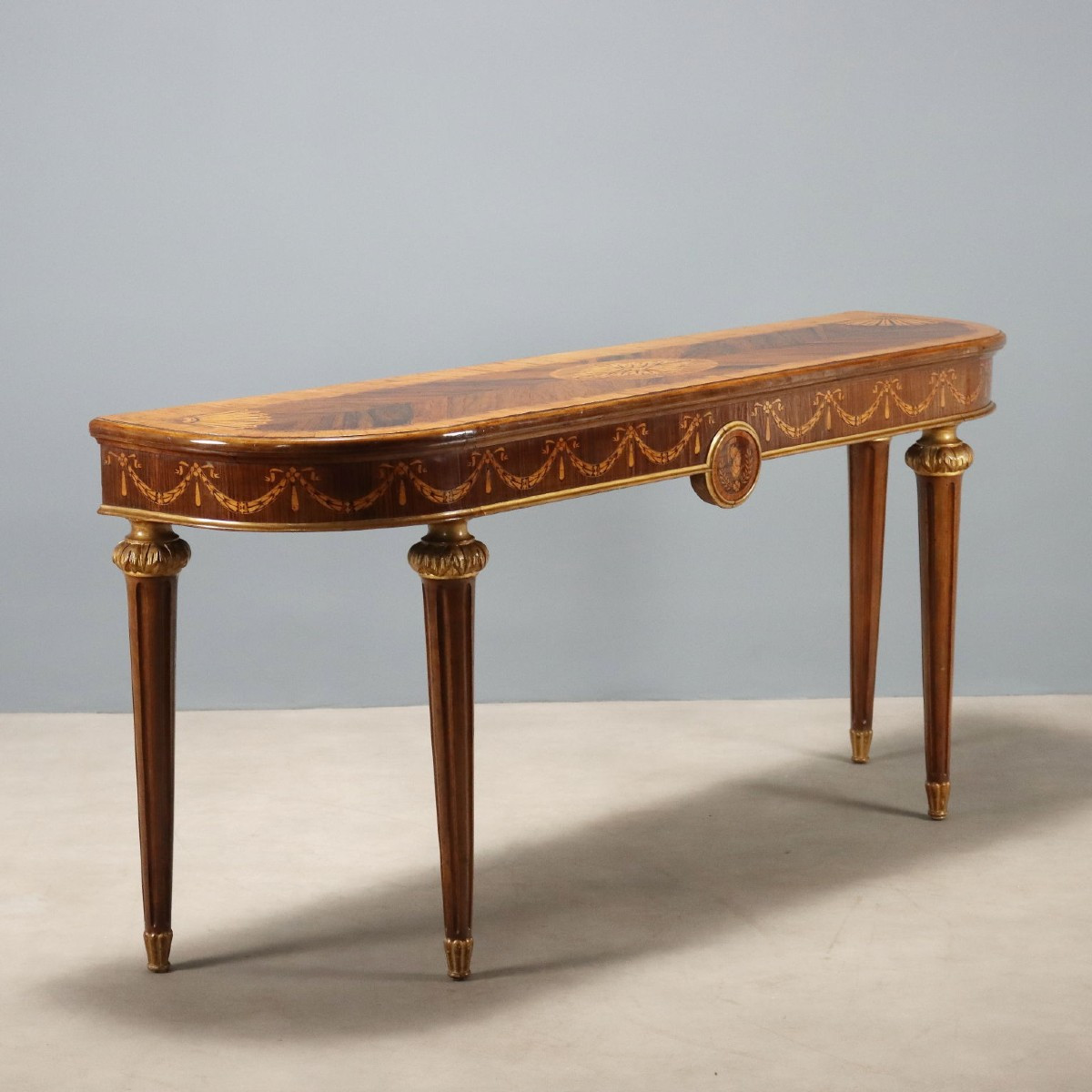 Early 20th-century Italian Walnut Console Table In The Neoclassical Style