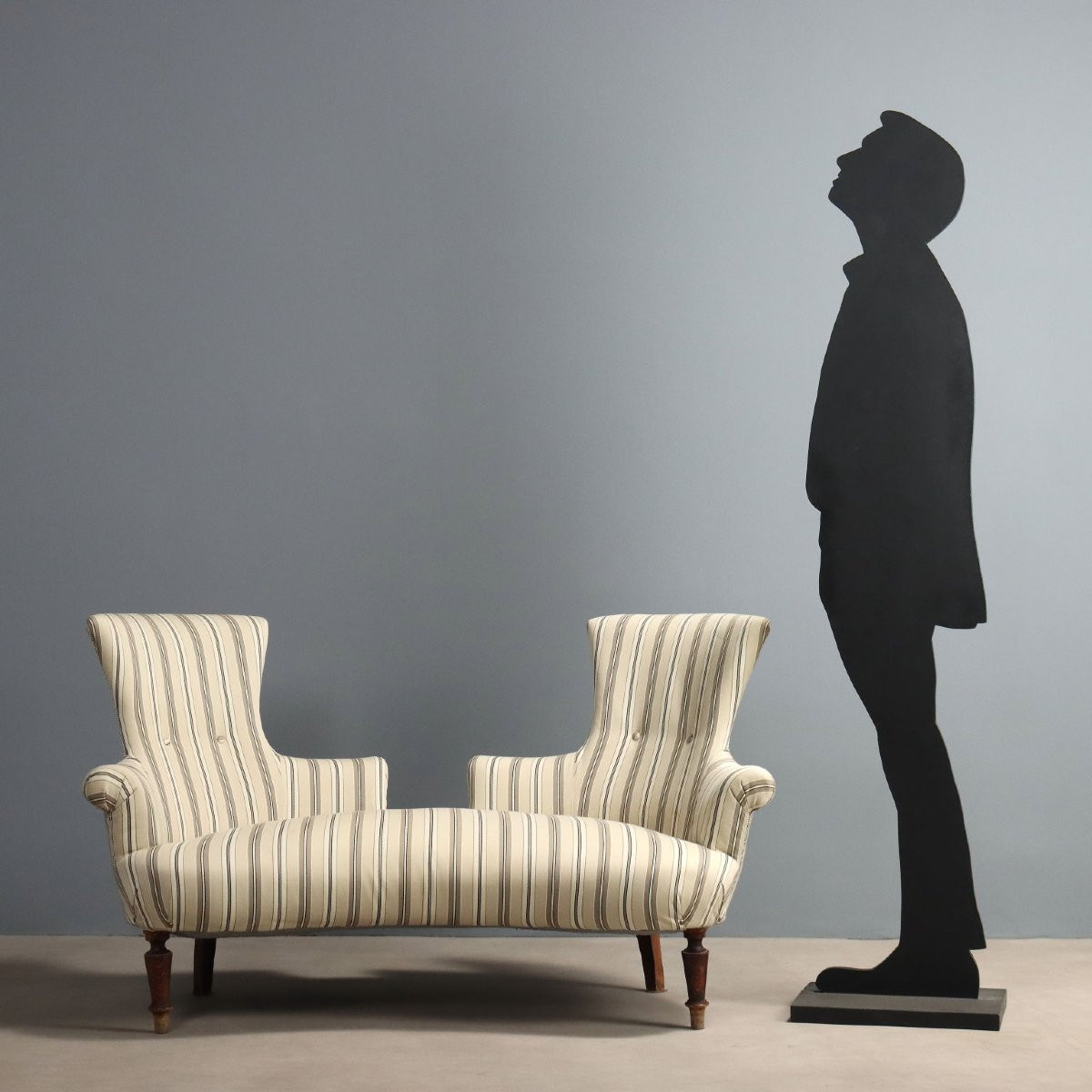 19th-century Italian Beechwood Conversation Sofa-photo-2