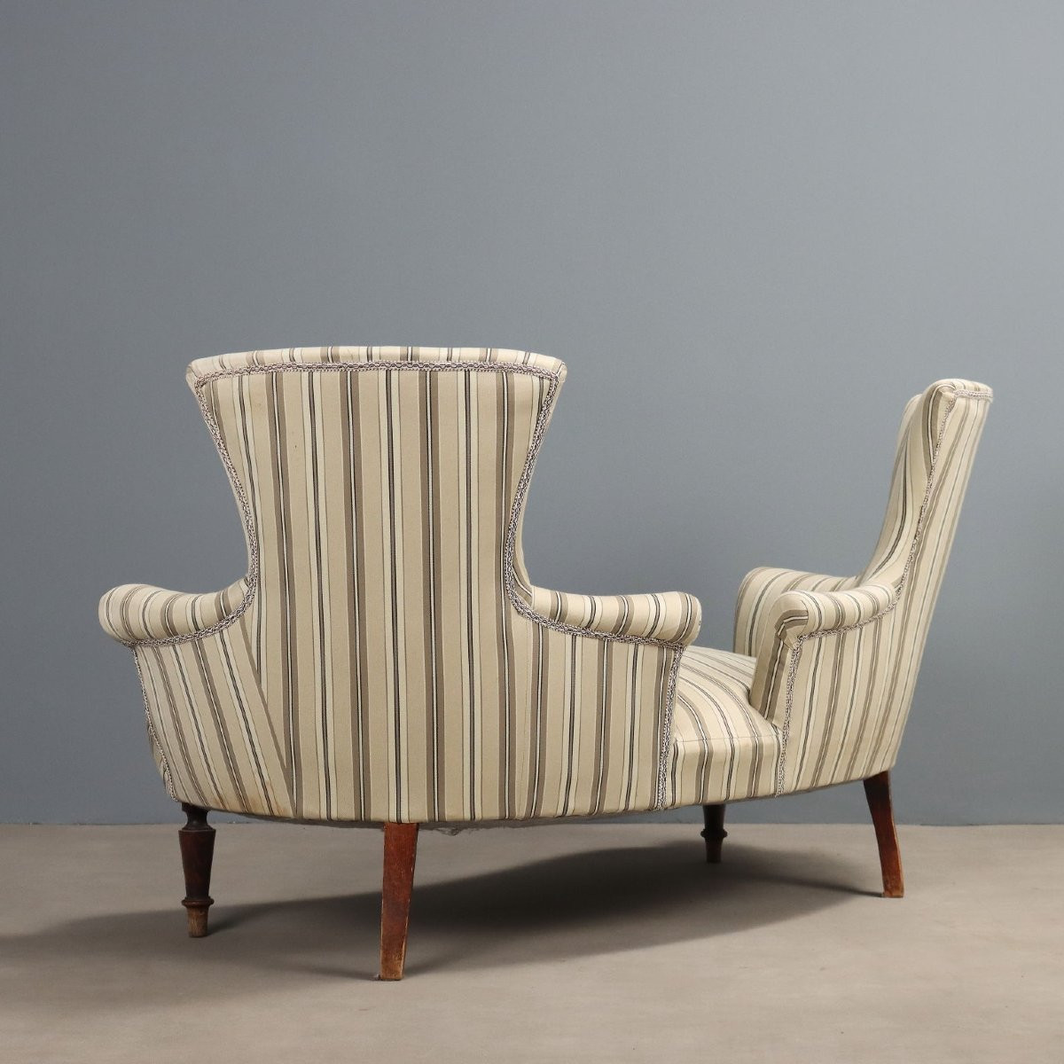 19th-century Italian Beechwood Conversation Sofa-photo-3