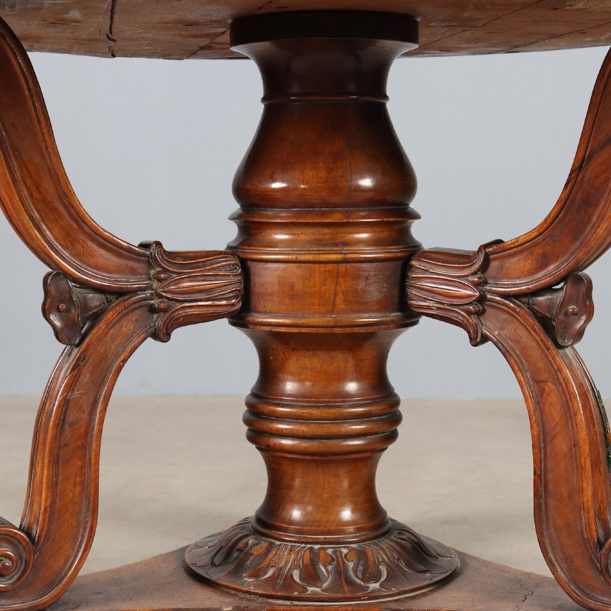 Louis Philippe Table In Lombardy Walnut, First Half Of The 19th Century-photo-1