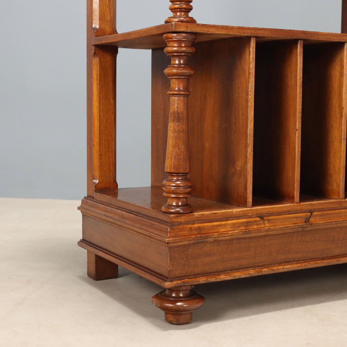 Italian Walnut Etagere, Late 19th Century-photo-2
