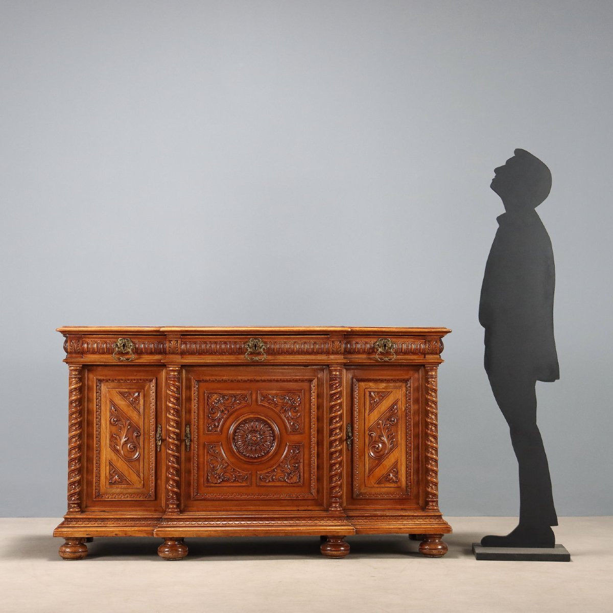 Neo-baroque Sideboard In Italian Walnut, Late 19th Century-photo-2