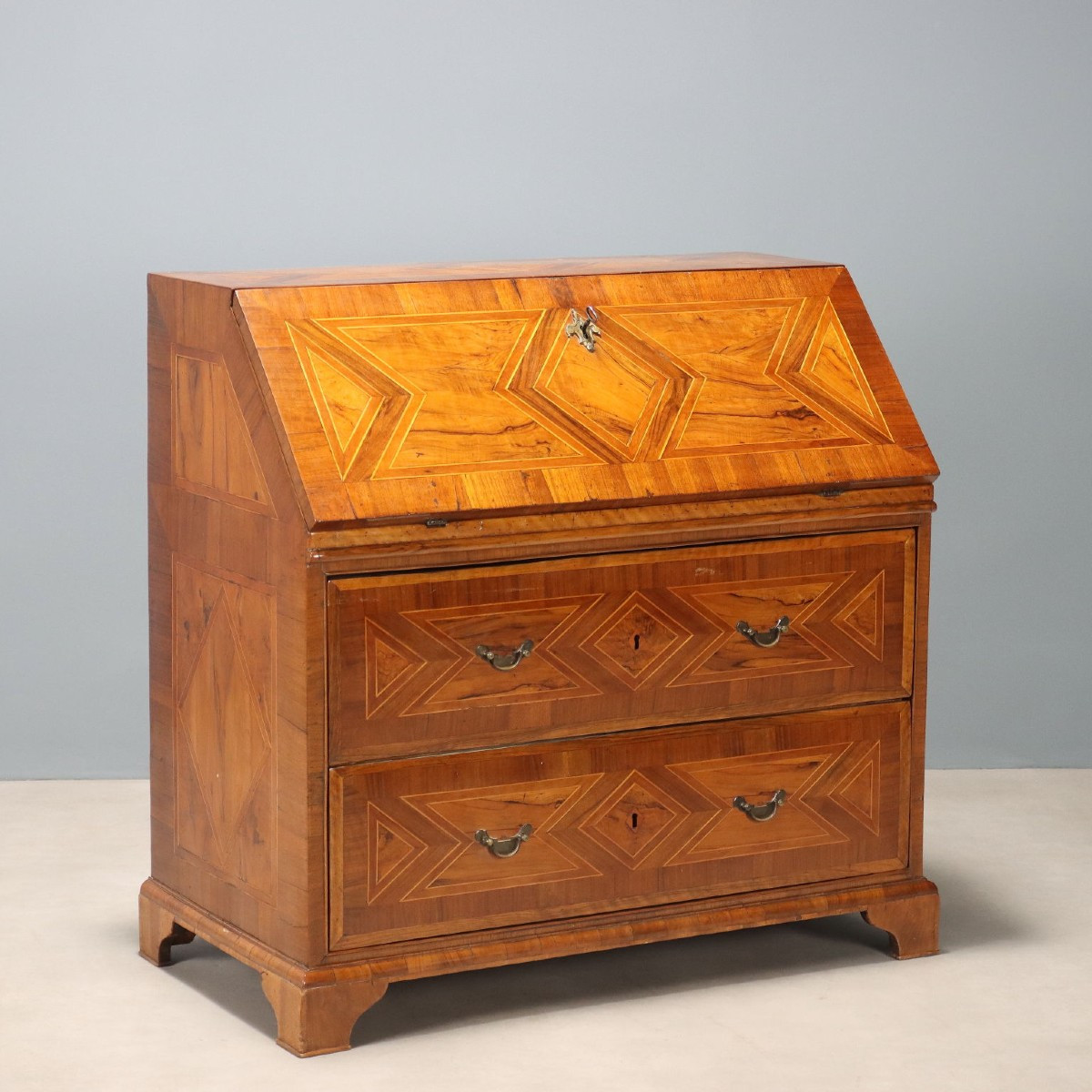 18th-century Central Italian Walnut Cabinet With Olive Wood Inlays