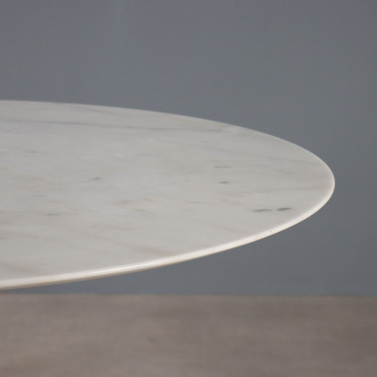 Table Vintage Style Tulip Aluminium Marbre Design Années 1980-photo-1