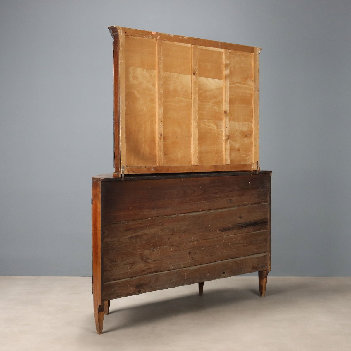 19th-century Italian Walnut Double-cabinet Sideboard With Cut-out Panels-photo-6