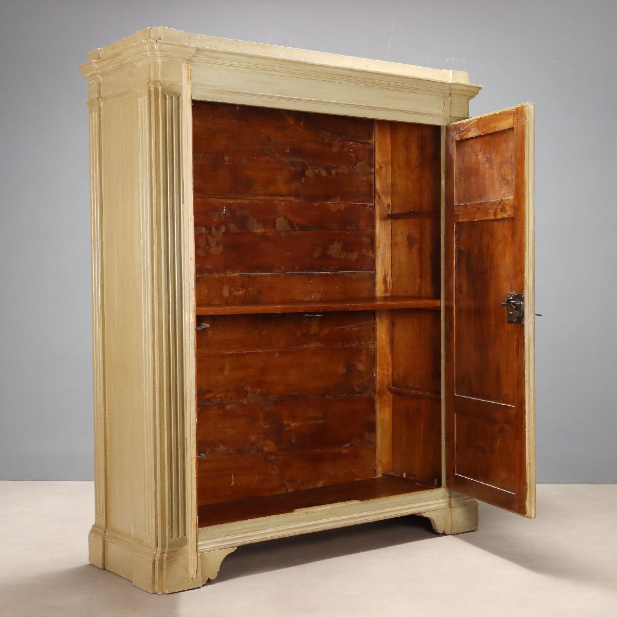 18th-century Italian Baroque Cabinet In Green-lacquered Poplar-photo-3