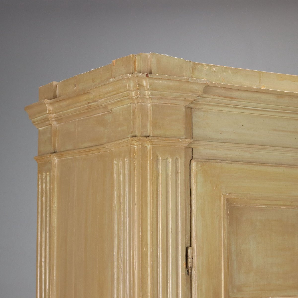 18th-century Italian Baroque Cabinet In Green-lacquered Poplar-photo-2