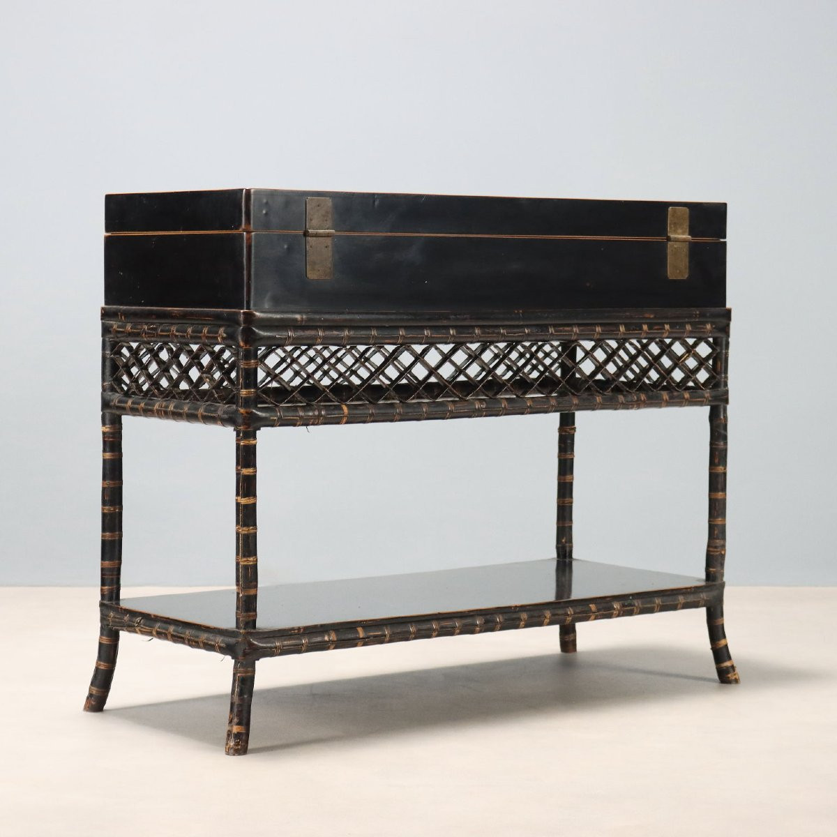 Coffre Ancien Bois Laqué Style Chinoiserie Chine XIXe Siècle-photo-4