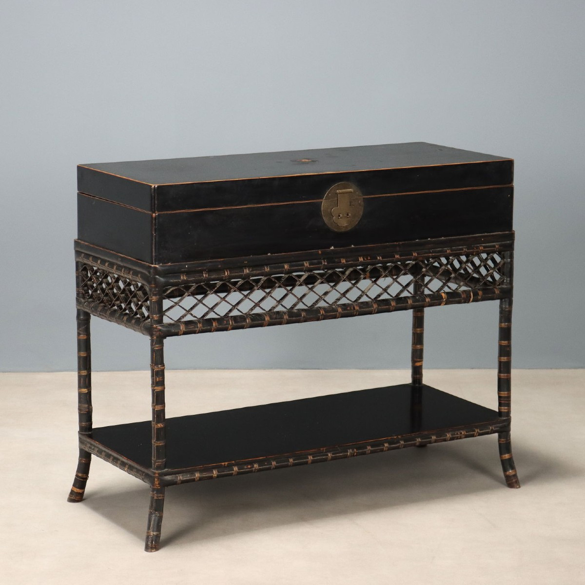 Coffre Ancien Bois Laqué Style Chinoiserie Chine XIXe Siècle