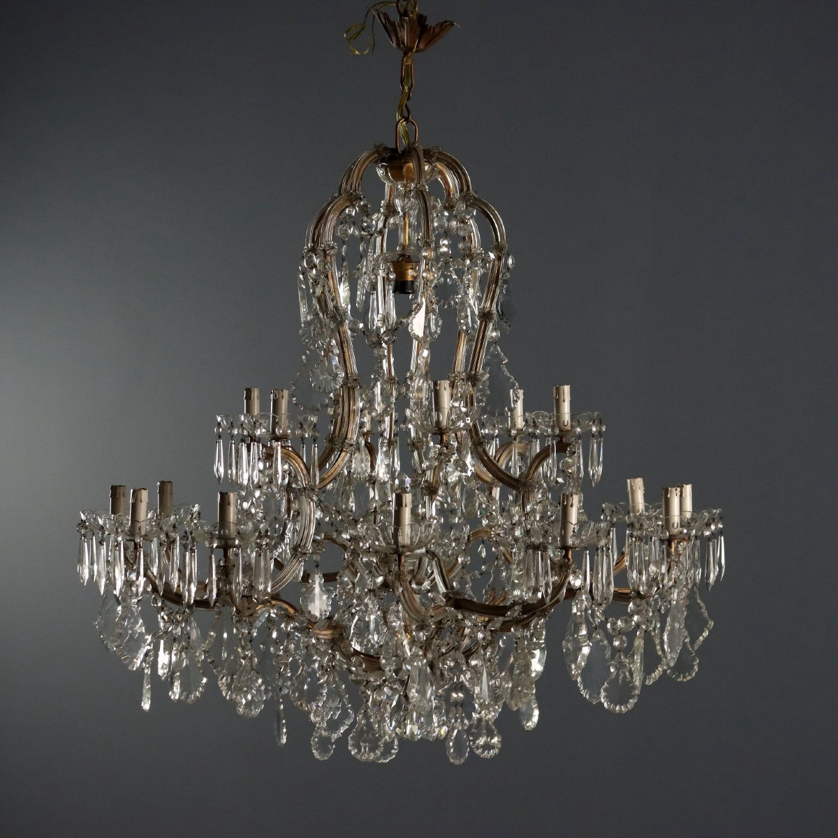 Lustre Marie-Thérèse Ancien 18 Lumières Fer Verre Italie XIXe Siècle