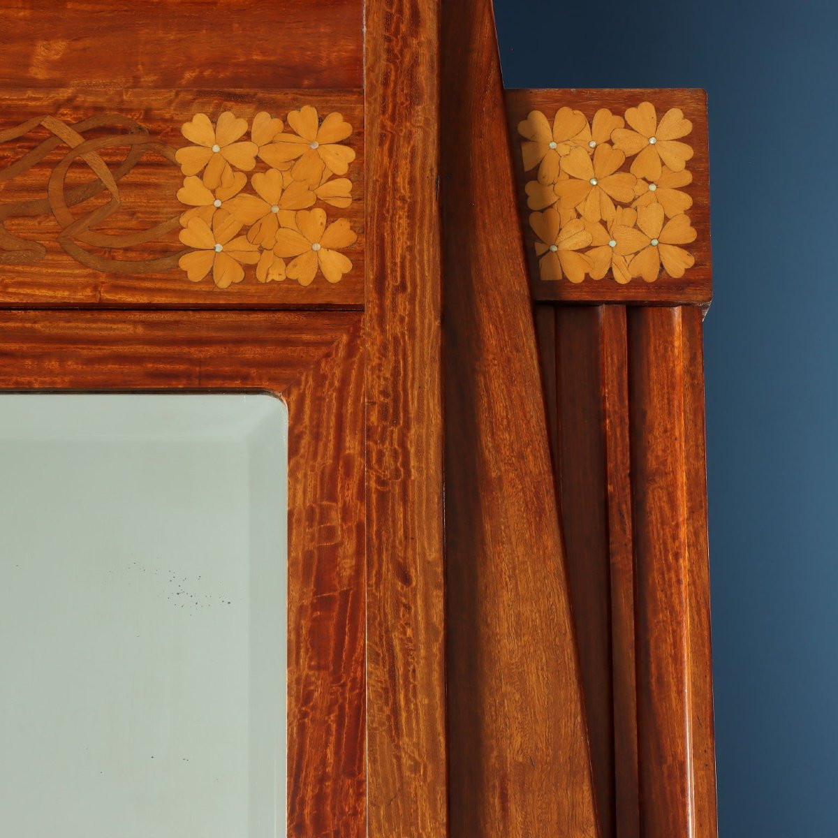 Cabinet. Produced By Carlo Zen, 1902-photo-3