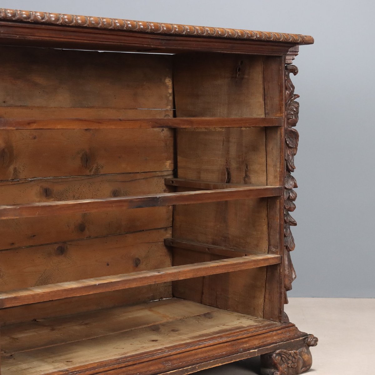 Early 18th-century Baroque Chest Of Drawers In Walnut And Poplar, Genoa-photo-1