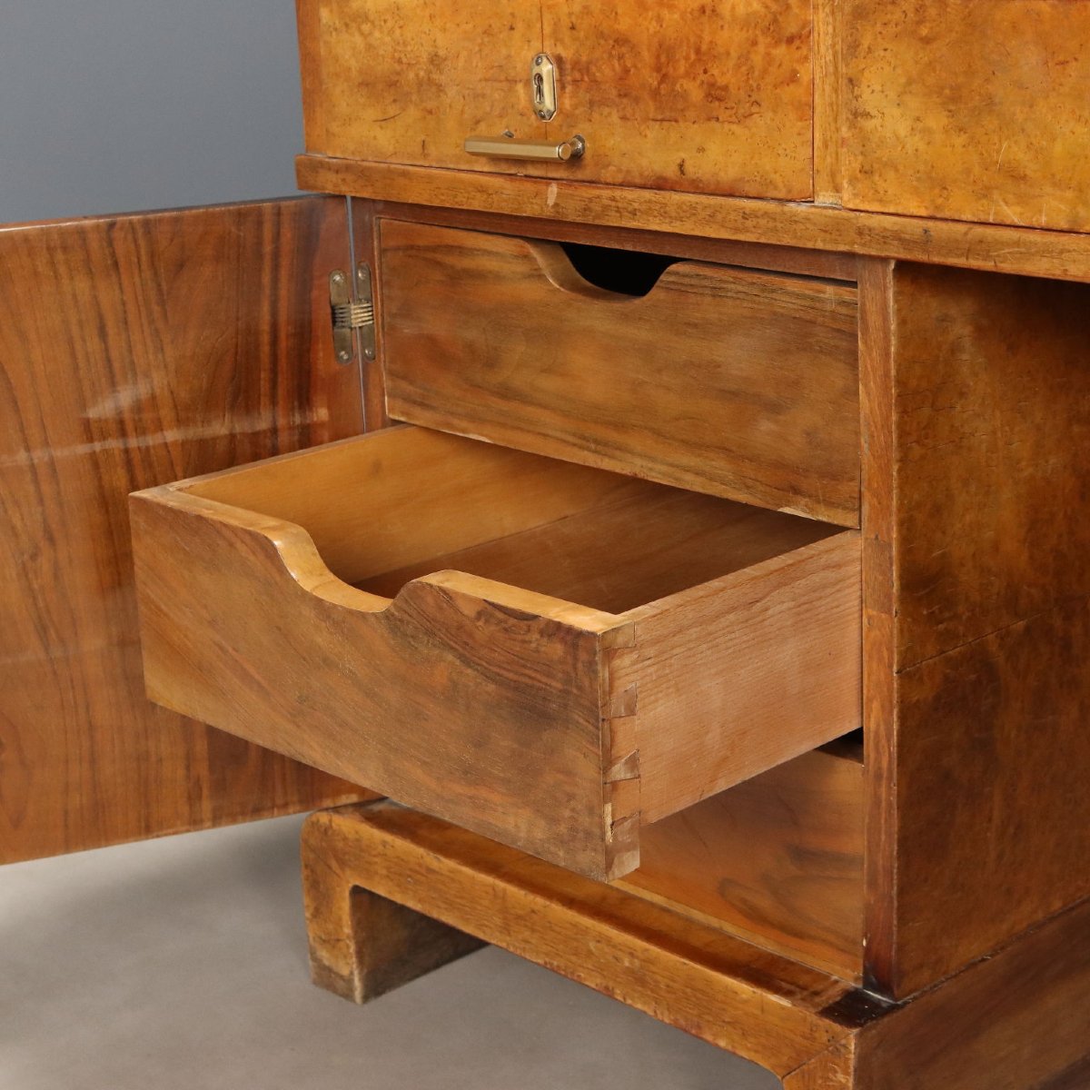 Art Deco Desk In Walnut And Walnut Burl, Italy, Second Half Of The 20th Century-photo-1
