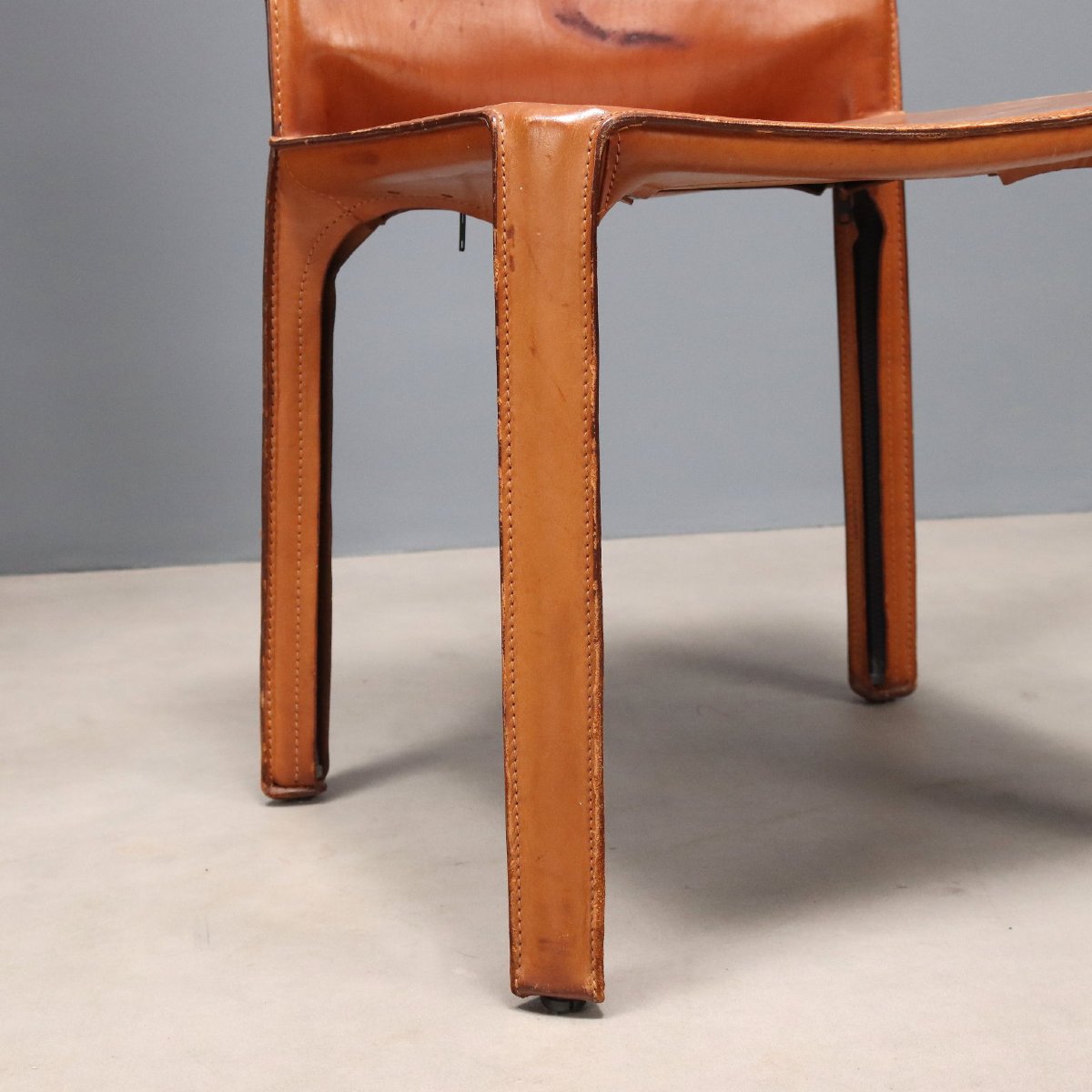 Chaises Cassina Cab 412 Design Mario Bellini Cuir des Années 1980-photo-1