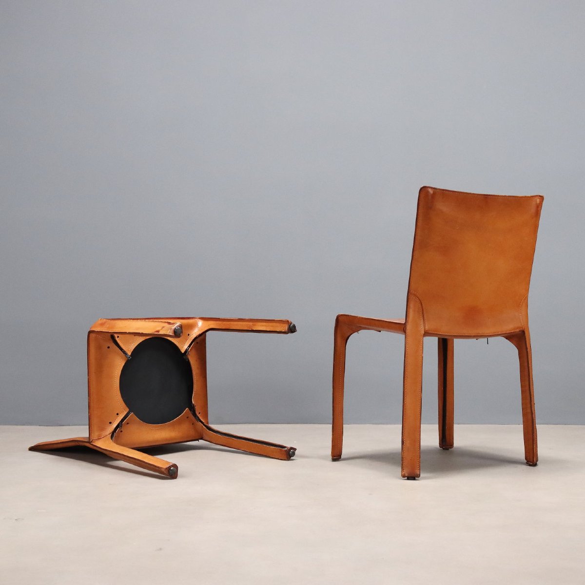 Chaises Cassina Cab 412 Design Mario Bellini Cuir des Années 1980-photo-3