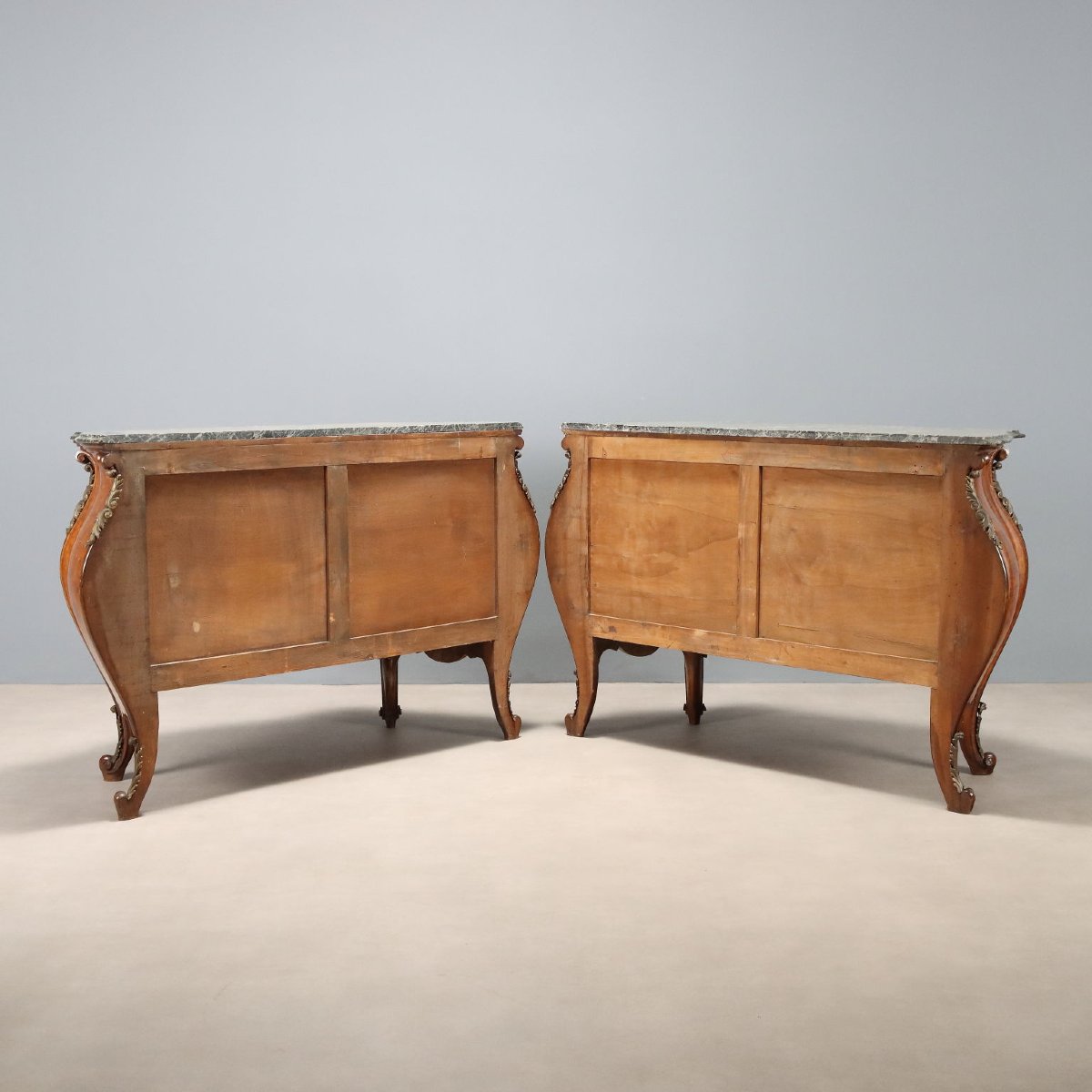 Pair Of Late 19th-century Italian-style Dressers-photo-7