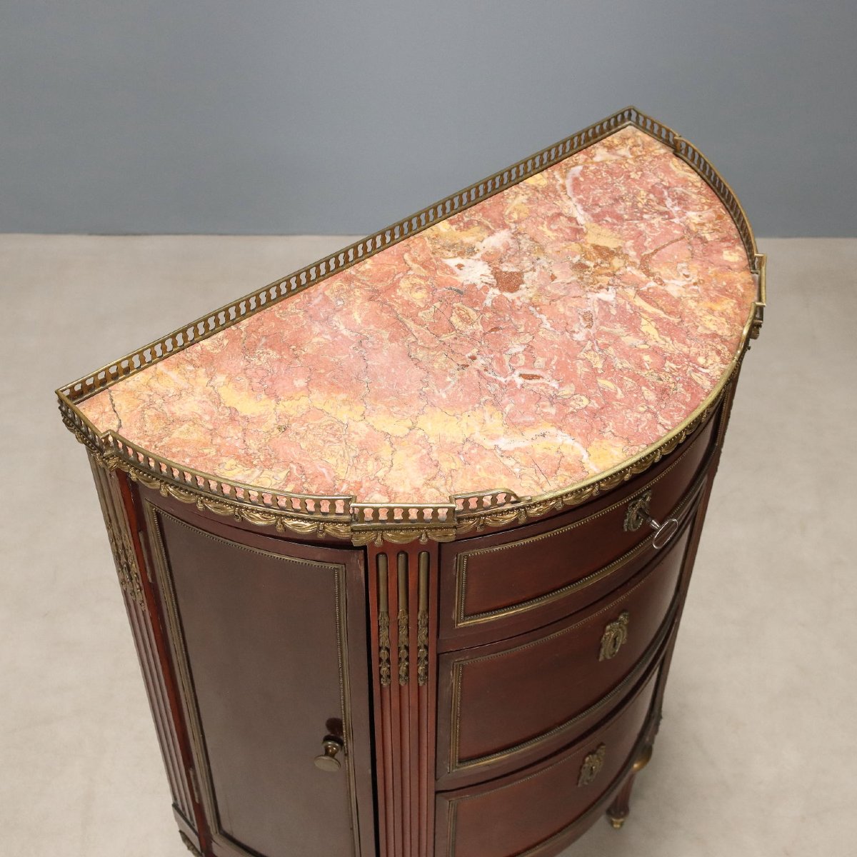 Demi Lune Sideboard In Mahogany, London, Second Half Of The 19th Century-photo-5